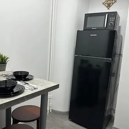 Stylish Studio In Heart Of Old Town Bucharest Exterior photo