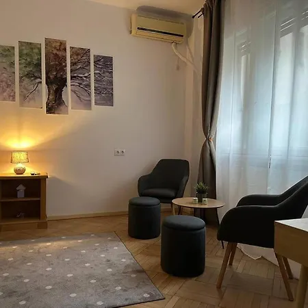 Stylish Studio In Heart Of Old Town Bucharest Exterior photo